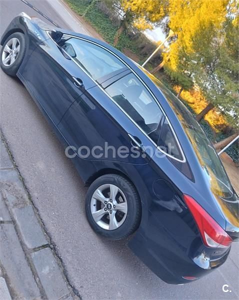 Azul Usado 2012 Hyundai i40 Berlina | 8000 € (Buen precio) - Imagen 1/4