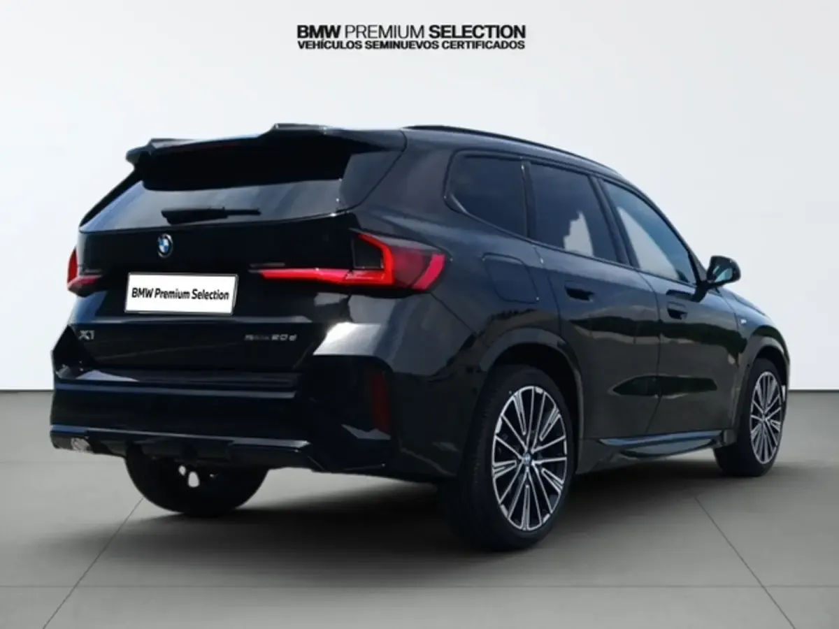 Usado BMW X1 Luxury Line 163 CV (119 kW) 2026 Negro SUV
