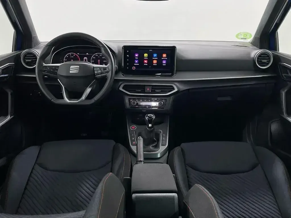 Usado Seat Arona FR 115 CV (84 kW) 2024 Azul SUV