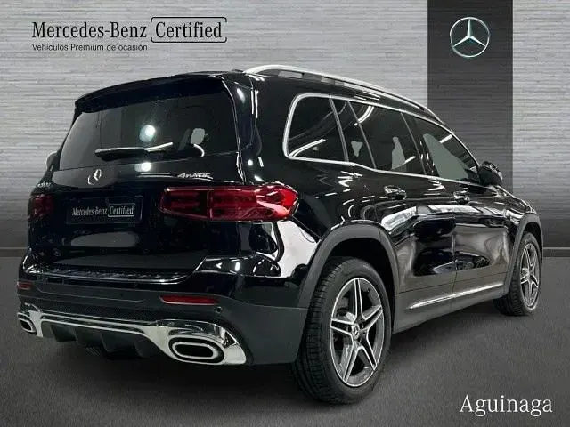 Usado Mercedes GLB200 150 CV (110 kW) 2025 Negro noche SUV