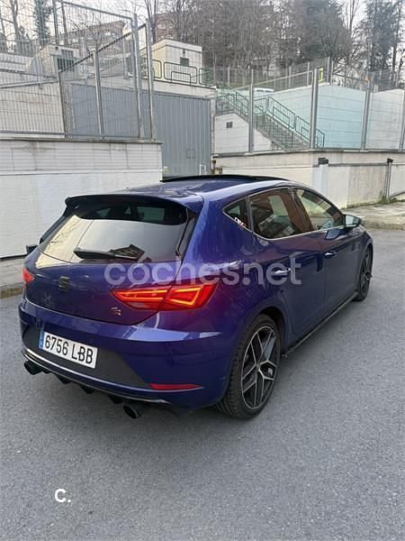 Usado Seat Leon FR 150 CV (110 kW) 2019 Azul Berlina