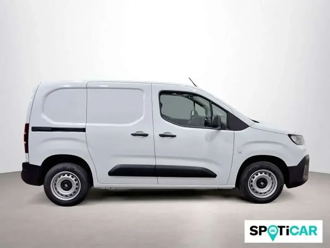 Nuevo Fiat Doblò 101 CV (74 kW) 2026 Blanco Monovolumen