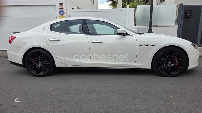 Usado Maserati Ghibli 410 CV (301 kW) 2017 Blanco Berlina
