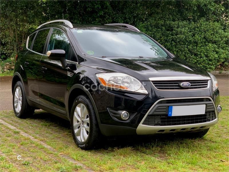 Usado Ford Kuga Titanium 140 CV (102 kW) 2010 Negro SUV