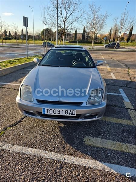 Usado Honda Prelude 134 CV (98 kW) 1999 Gris / plata Coupe