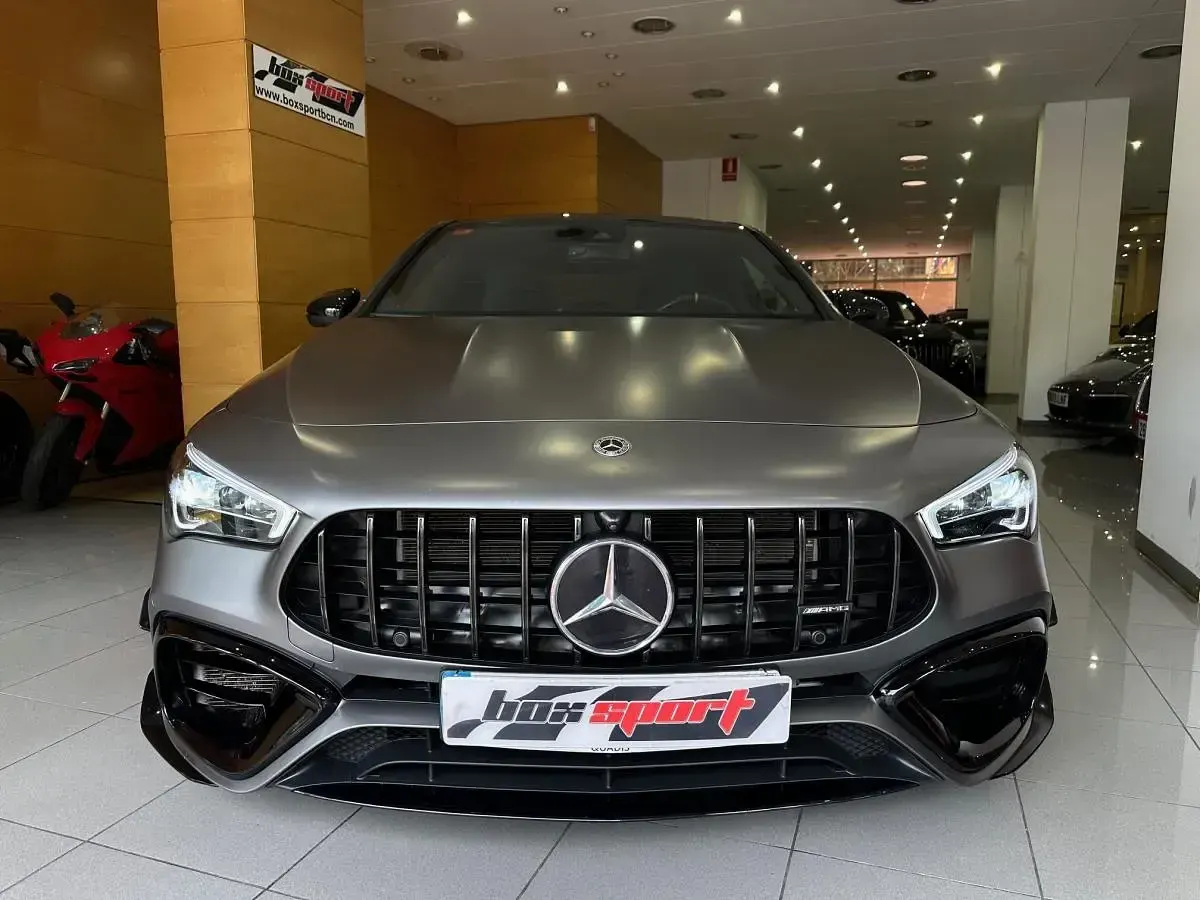 Usado Mercedes CLA45 AMG AMG 422 CV (310 kW) 2021 Gris mate Coupe