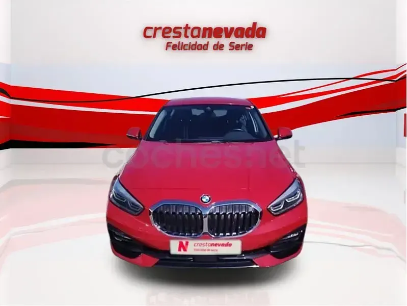 Usado BMW 118 Comfort Edition 150 CV (110 kW) 2021 Rojo Utilitario