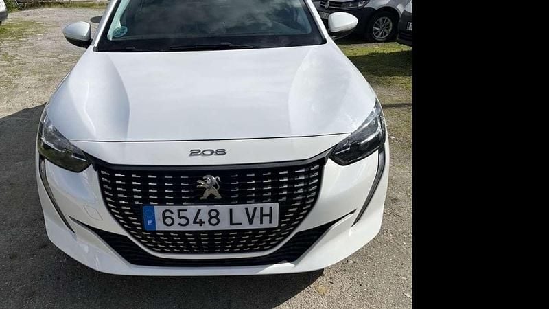 Usado Peugeot 208 Active 102 CV (75 kW) 2022 Blanco Utilitario