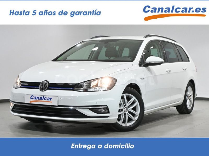 Blanco Usado 2018 VW Golf VII Sport Familiar | 15.590 € (Precio justo) - Imagen 1/4
