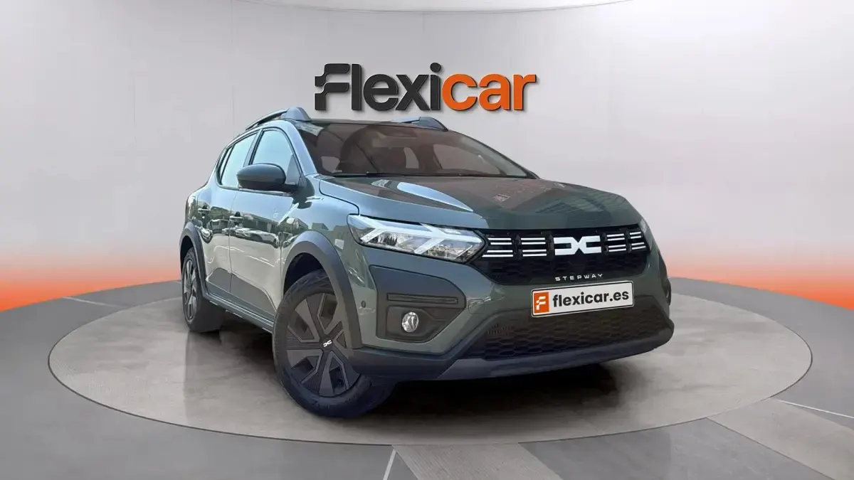 Usado Dacia Sandero Expression 101 CV (74 kW) 2024 Berlina