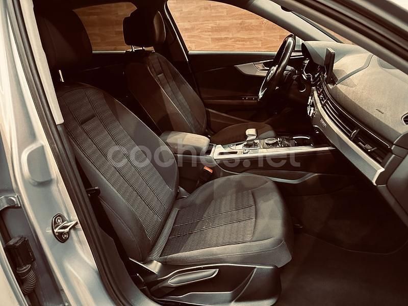 Usado Audi A4 190 CV (139 kW) 2016 Gris / plata Berlina