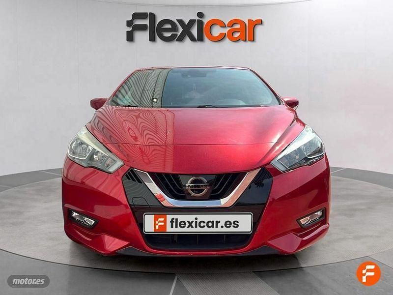 Usado Nissan Micra Acenta 71 CV (52 kW) 2018 Rojo Utilitario