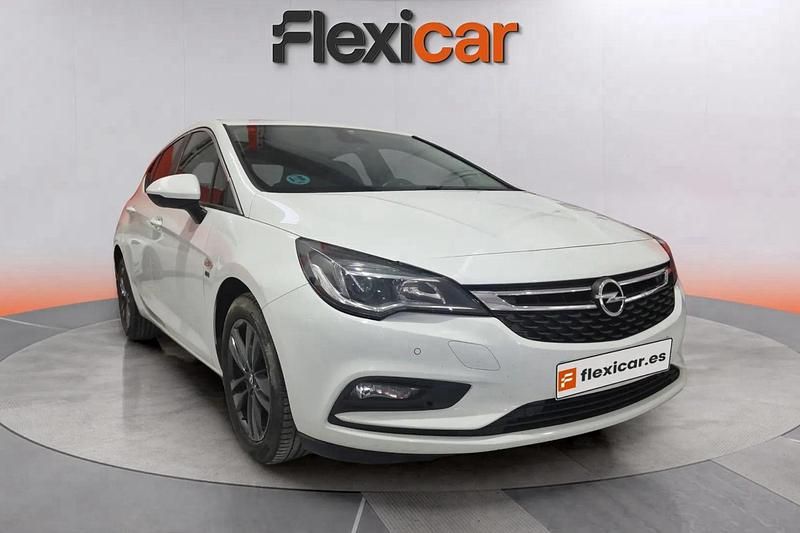 Gris Usado 2019 Opel Astra S Utilitario | 10.790 € (Buen precio) - Imagen 1/4