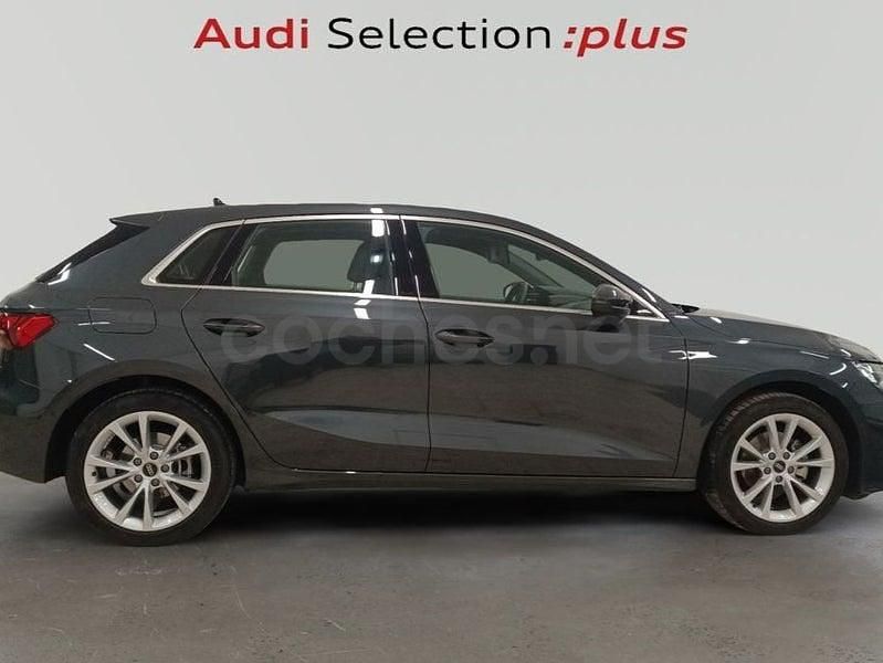 Usado Audi A3 Advanced Plus 150 HP (110 kW) 2024 Cinzento Sedan