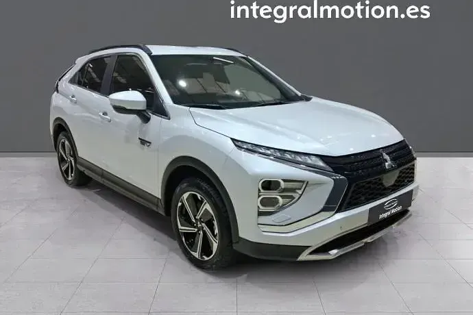 Usado Mitsubishi Eclipse Cross 187 CV (137 kW) 2025 SUV
