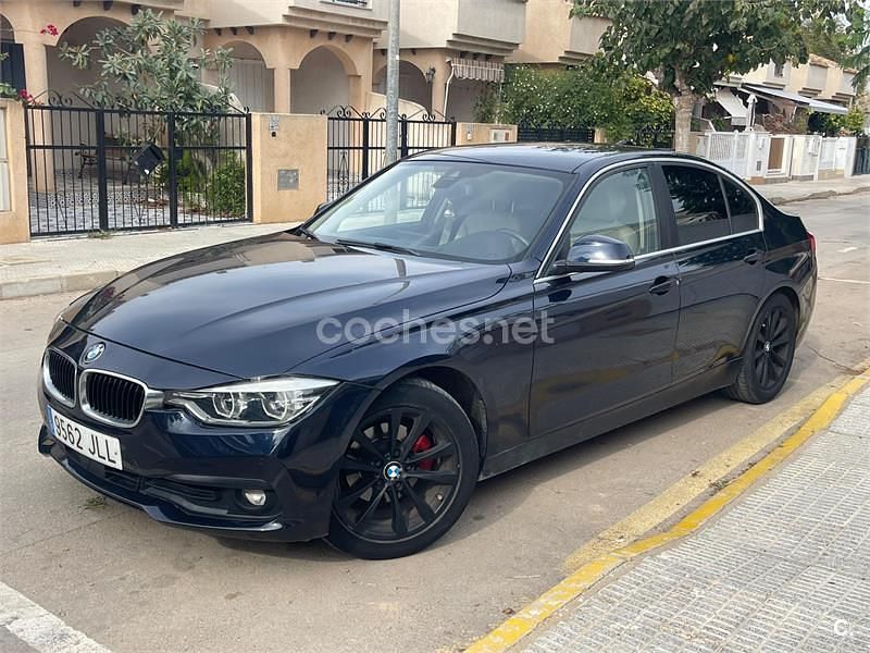 Usado BMW 320 Efficient Dynamics 163 CV (119 kW) 2016 Azul Berlina