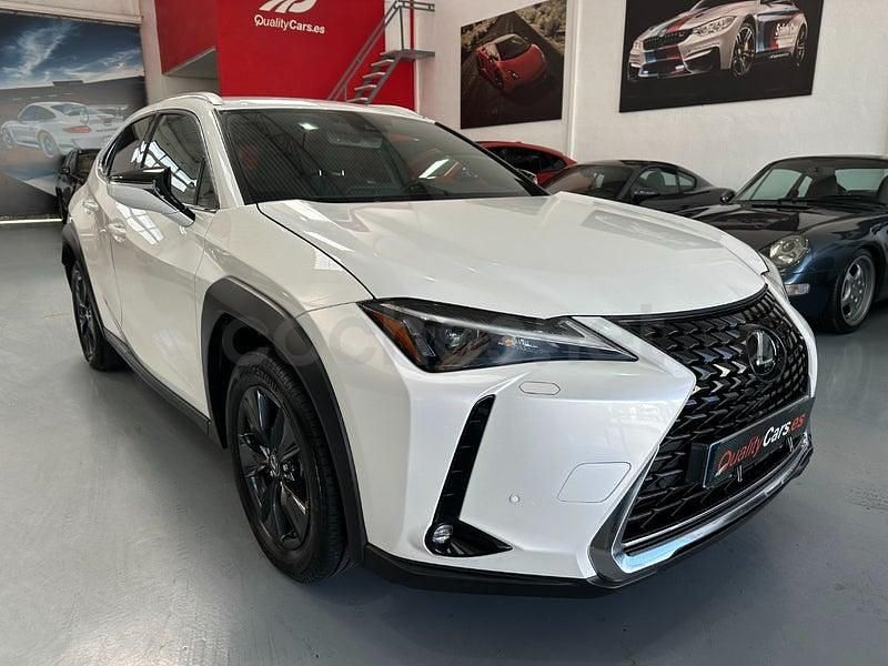 Usado Lexus UX 184 CV (135 kW) 2023 Blanco SUV