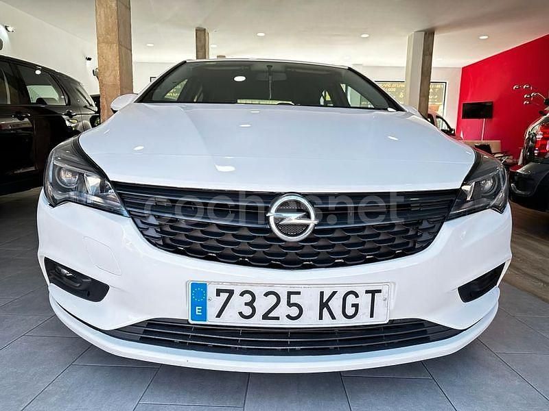 Usado Opel Astra Business 110 CV (80 kW) 2018 Blanco Berlina