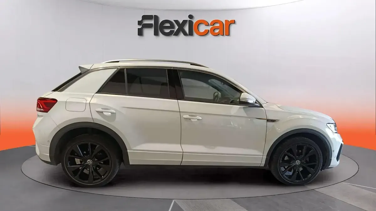 Usado VW T-Roc R-line 150 CV (110 kW) 2023 Blanco SUV