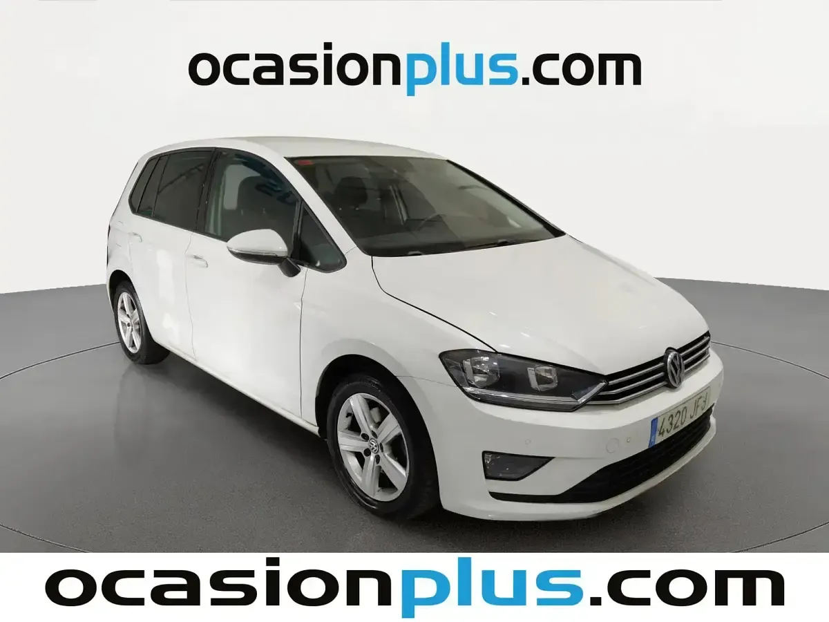 Usado VW Golf Sportsvan Advance 110 CV (80 kW) 2015 Blanco Monovolumen
