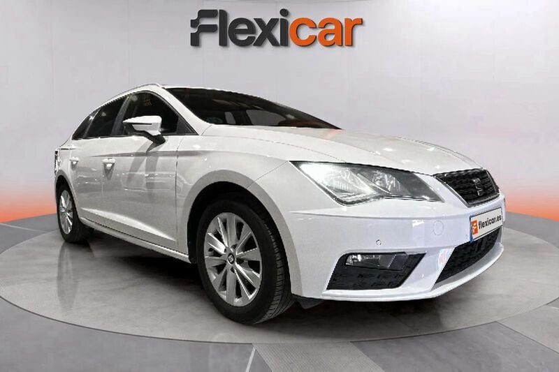 Blanco Usado 2019 Seat Leon ST Style Familiar | 11.490 € (Precio justo) - Imagen 1/4