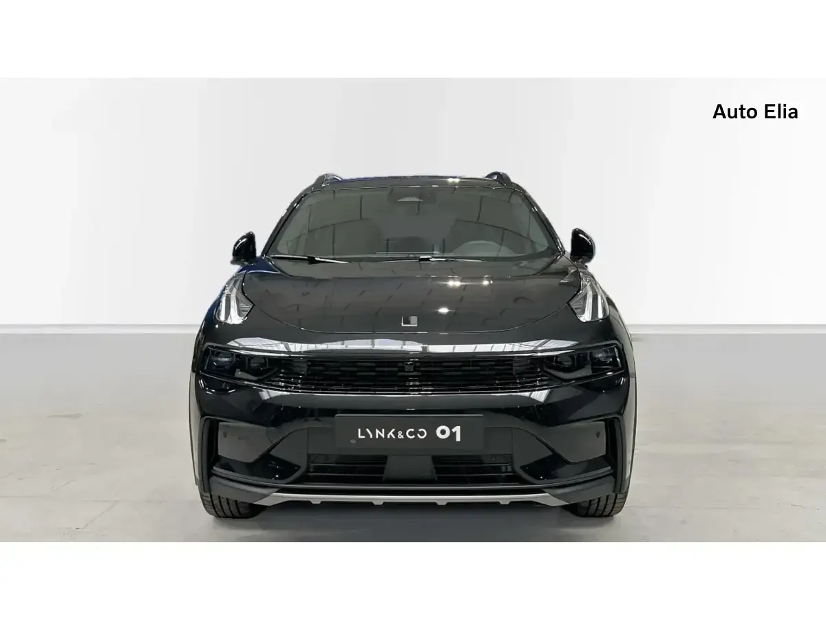 Usado Lynk & Co 01 276 CV (202 kW) 2025 Negro SUV