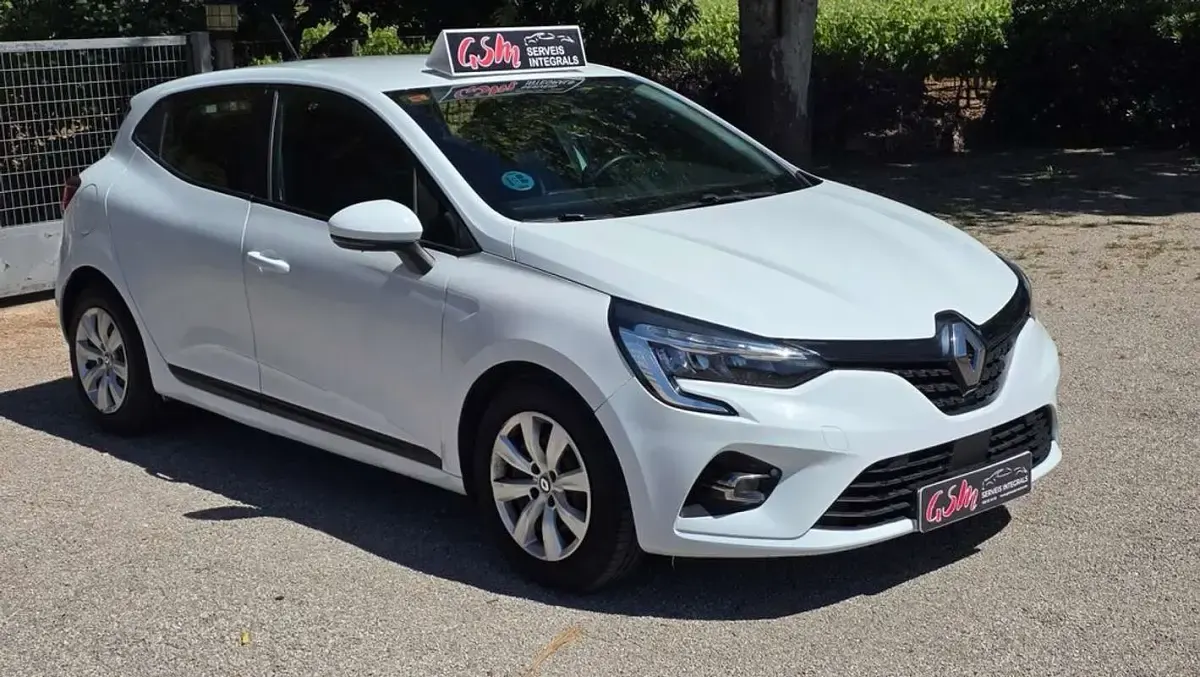Usado Renault Clio Business 101 CV (74 kW) 2021 Blanco Utilitario