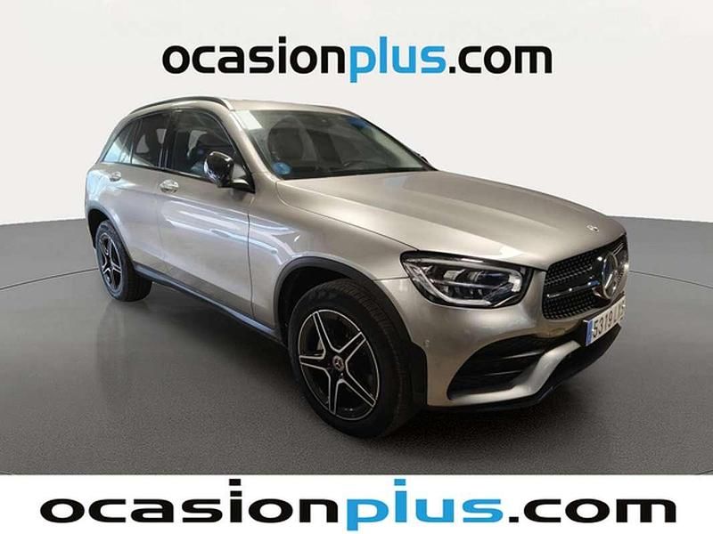 Usado Mercedes GLC300e 306 CV (225 kW) 2022 Plateado SUV
