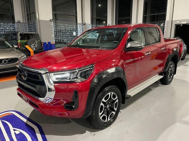 Nuevo Toyota HiLux Sport 204 CV (150 kW) 2025 Granate Recogida