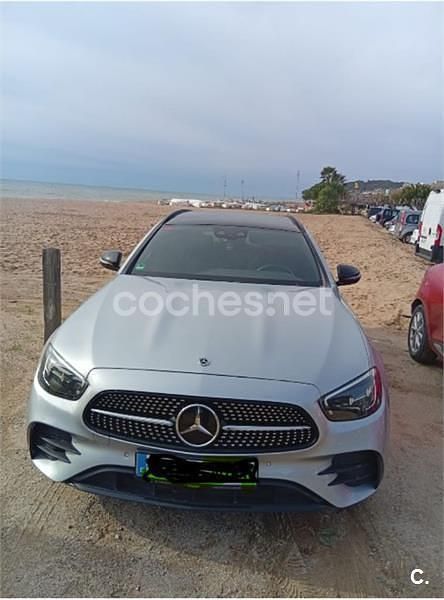 Usado Mercedes E300 306 CV (225 kW) 2022 Gris / plata Familiar
