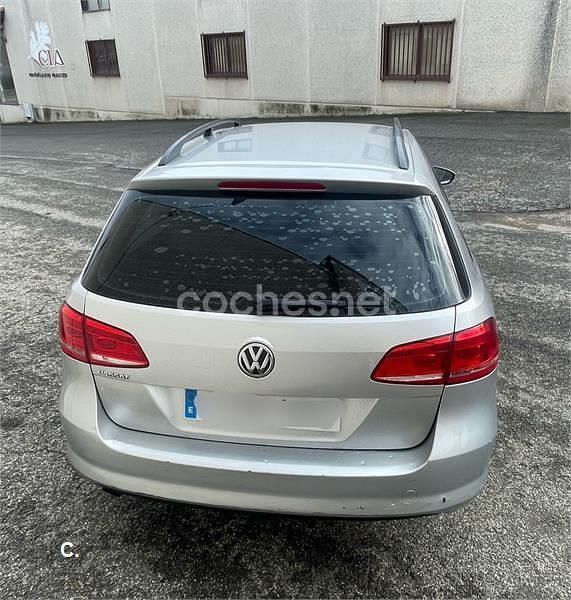 Usado VW Passat Edition 122 CV (89 kW) 2011 Gris / plata Familiar