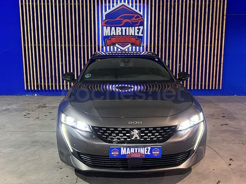 Usado Peugeot 508 SW GT 130 CV (95 kW) 2022 Gris / plata Familiar