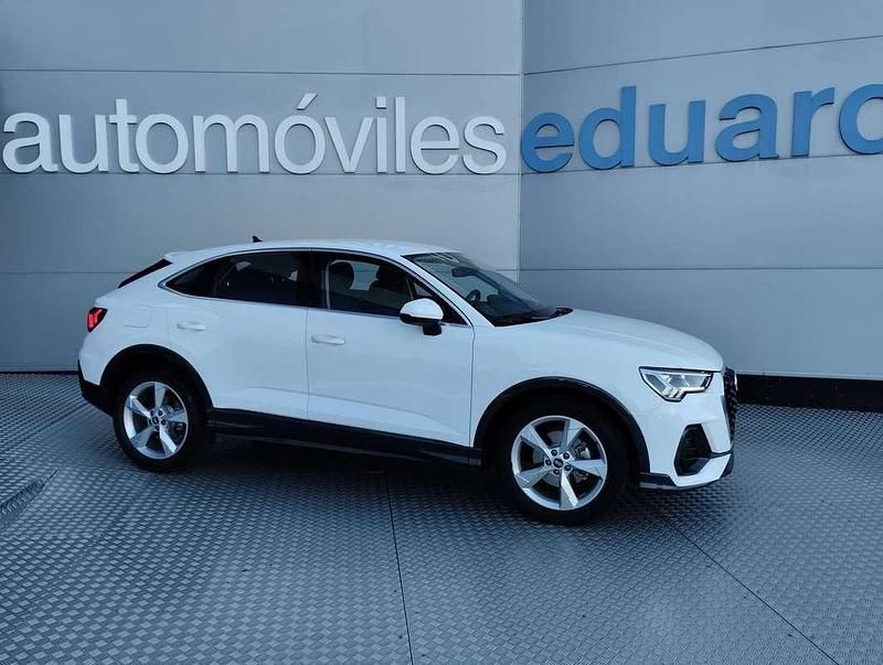 Blanco Usado 2021 Audi Q3 Sportback Advanced SUV | 32.500 € (Un poco caro) - Imagen 1/4