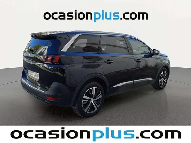 Usado Peugeot 5008 Allure 131 CV (96 kW) 2023 Negro SUV