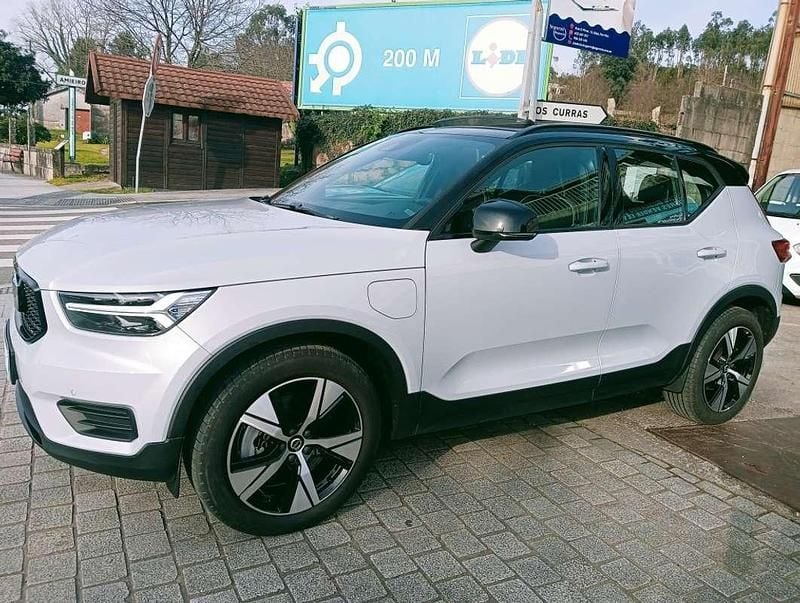 Usado Volvo XC40 R-Design 211 CV (155 kW) 2021 Blanco SUV