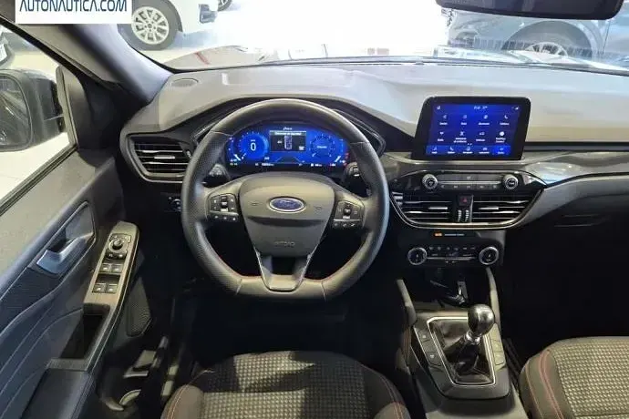 Usado Ford Kuga ST-Line 150 CV (110 kW) 2024 SUV