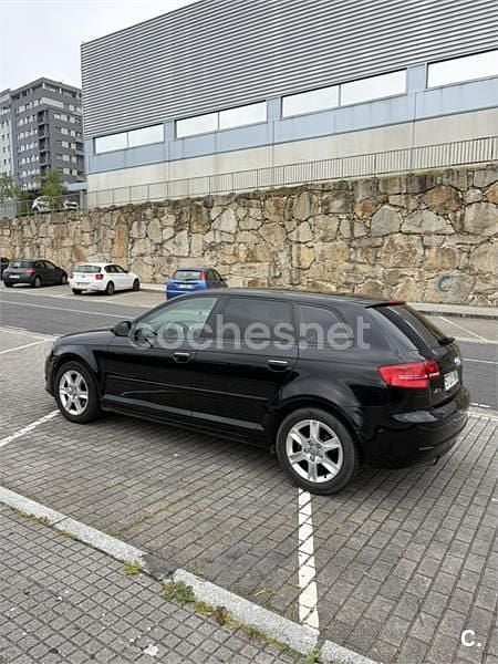 Usado Audi A3 Attraction 105 HP (77 kW) 2012 Preto Citadino