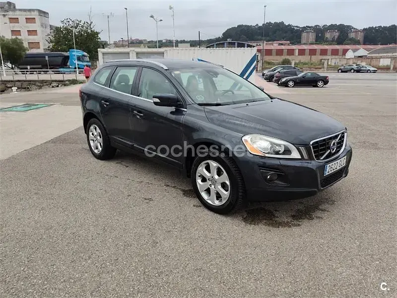 Usado Volvo XC60 Summum 185 CV (136 kW) 2009 Negro SUV