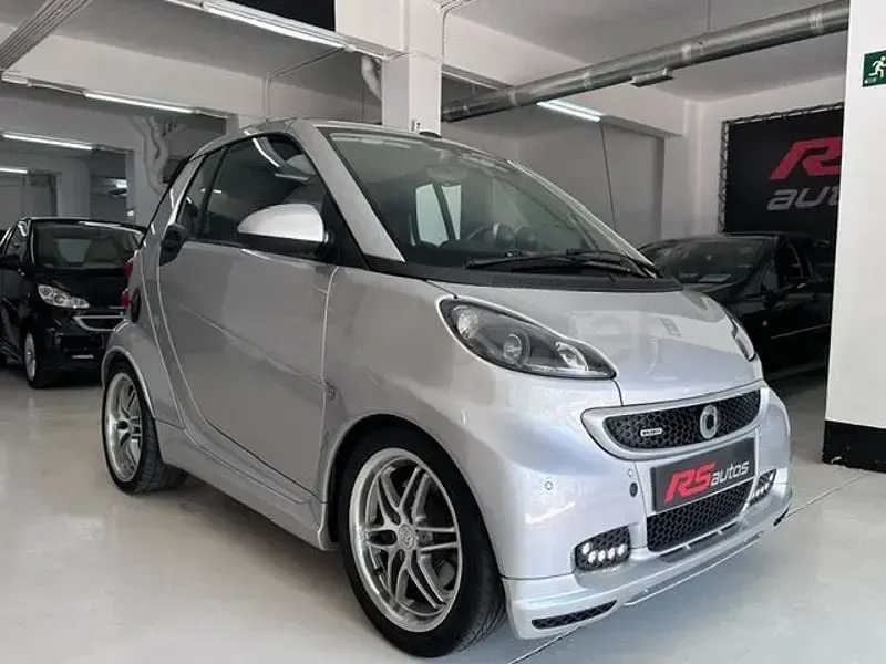 Usado Smart ForTwo Cabrio Brabus Xclusive 102 CV (75 kW) 2014 Gris / plata Descapotable