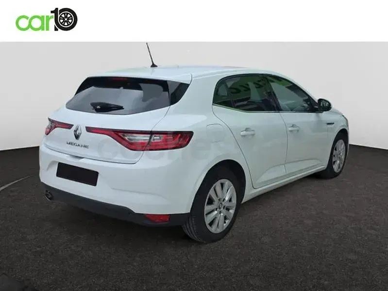Usado Renault Mégane IV Zen 131 CV (96 kW) 2017 Blanco Berlina