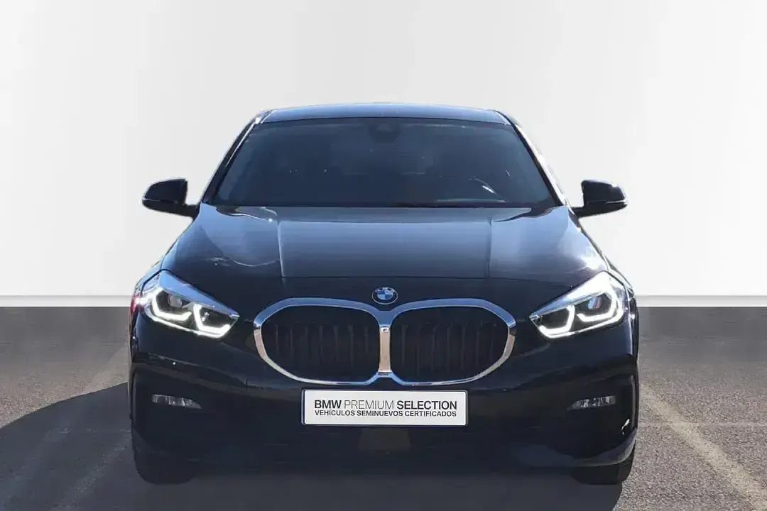 Usado BMW 118 150 CV (110 kW) 2024 Negro Utilitario