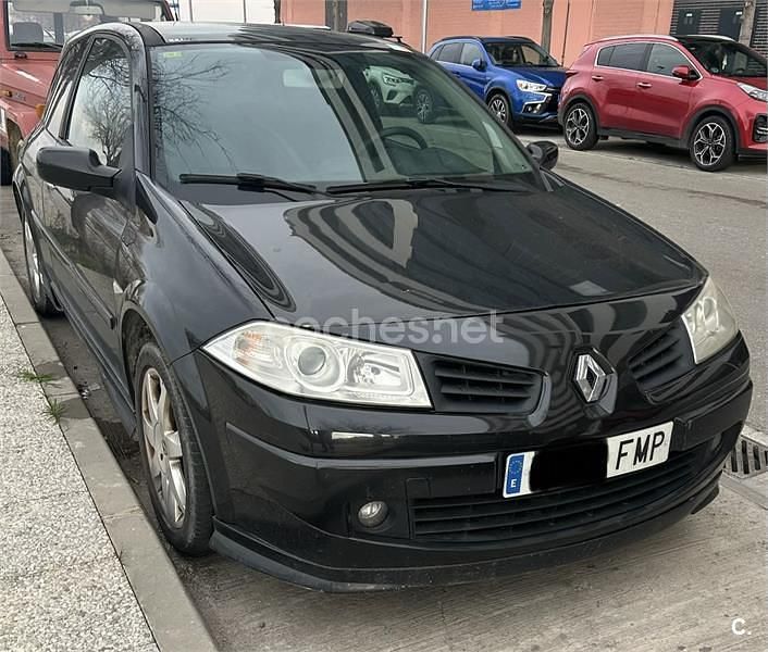 Usado Renault Mégane II Extreme 130 CV (95 kW) 2007 Negro Berlina