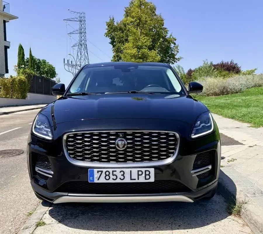 Usado Jaguar E-Pace R-Dynamic 160 CV (117 kW) 2022 Negro SUV
