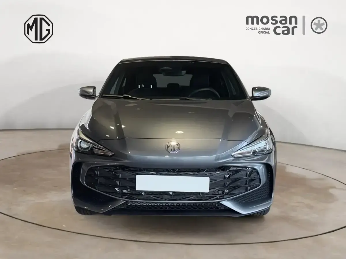 Usado MG MG3 Comfort 195 CV (143 kW) 2026 Gris Utilitario