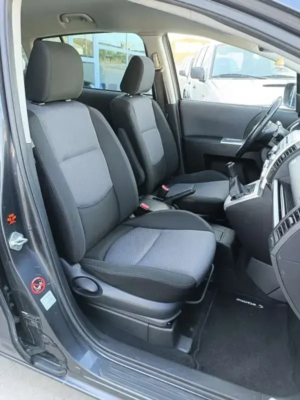 Usado Mazda 5 Active Plus 143 CV (105 kW) 2006 Gris Monovolumen