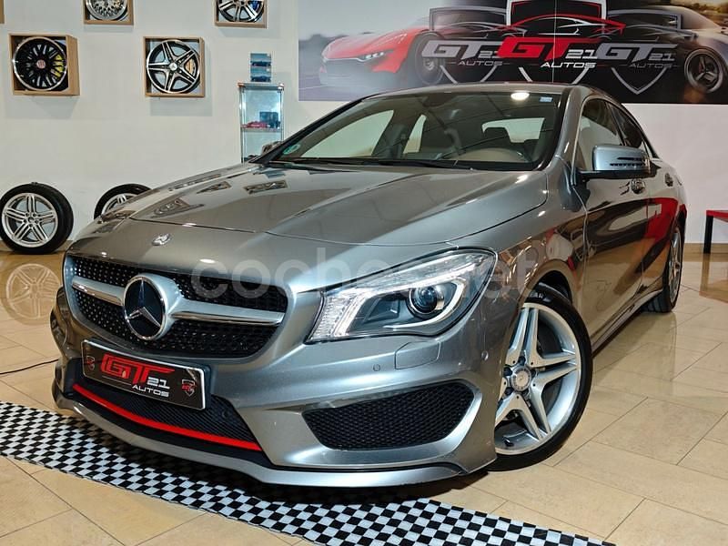 Gris / plata Usado 2014 Mercedes CLA220 AMG line Berlina | 20.300 € (Caro) - Imagen 1/4