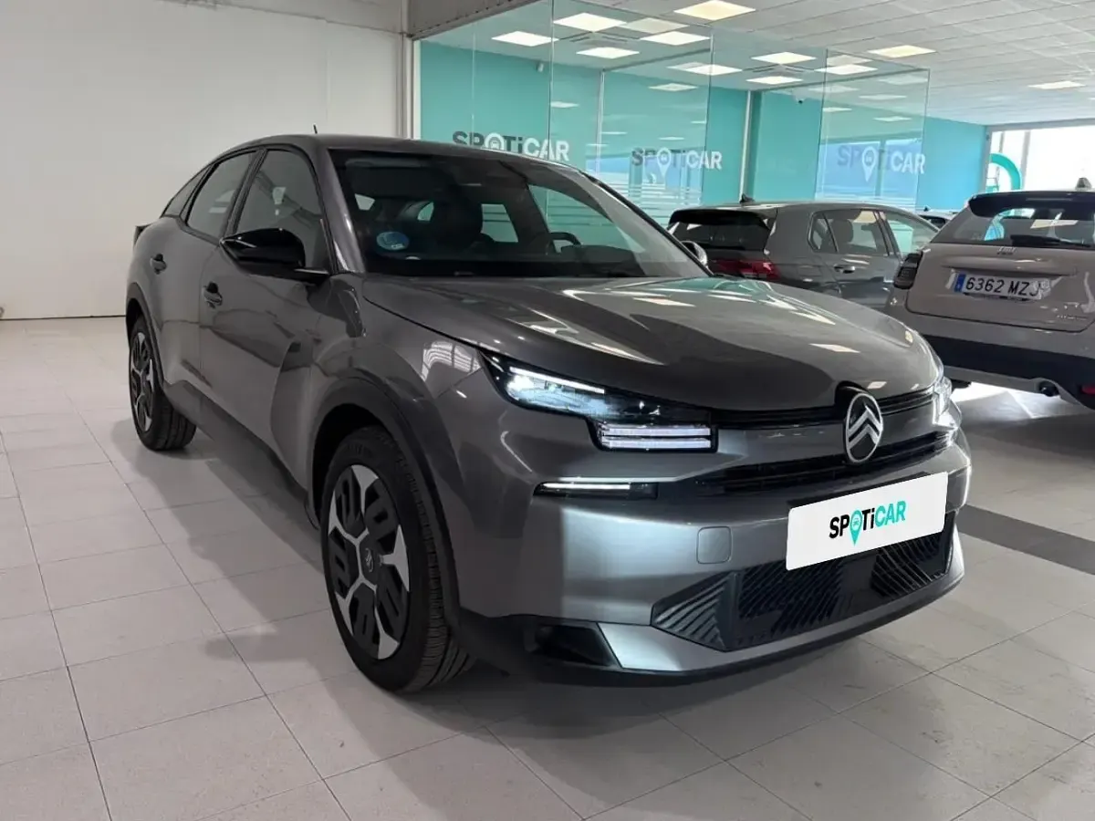 Usado Citroën C4 136 CV (100 kW) 2025 Gris SUV