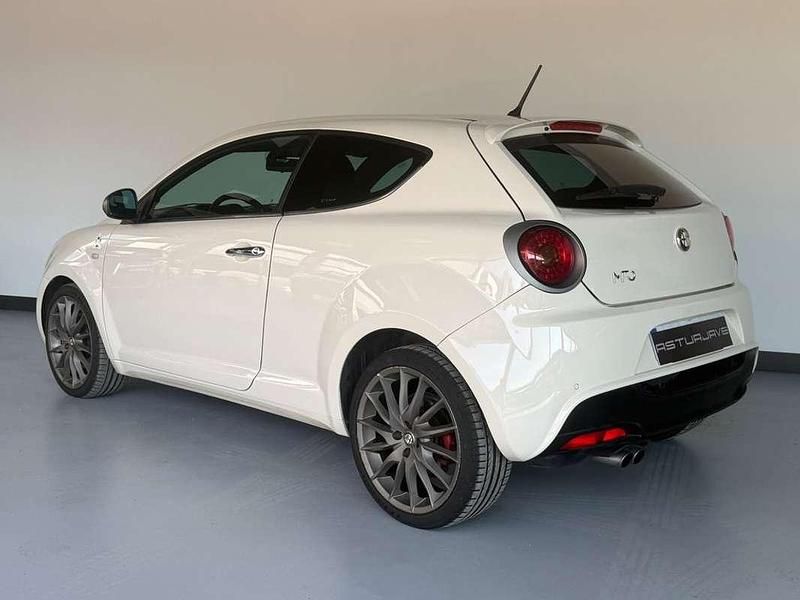 Usado Alfa Romeo MiTo Quadrifoglio Verde 170 CV (125 kW) 2010 Blanco Utilitario