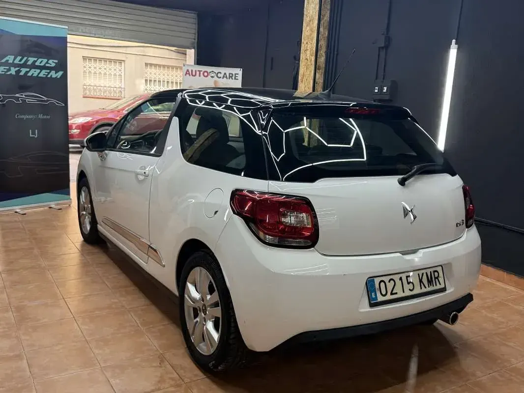 Usado DS Automobiles DS3 Crossback 82 CV (60 kW) 2018 Blanco SUV