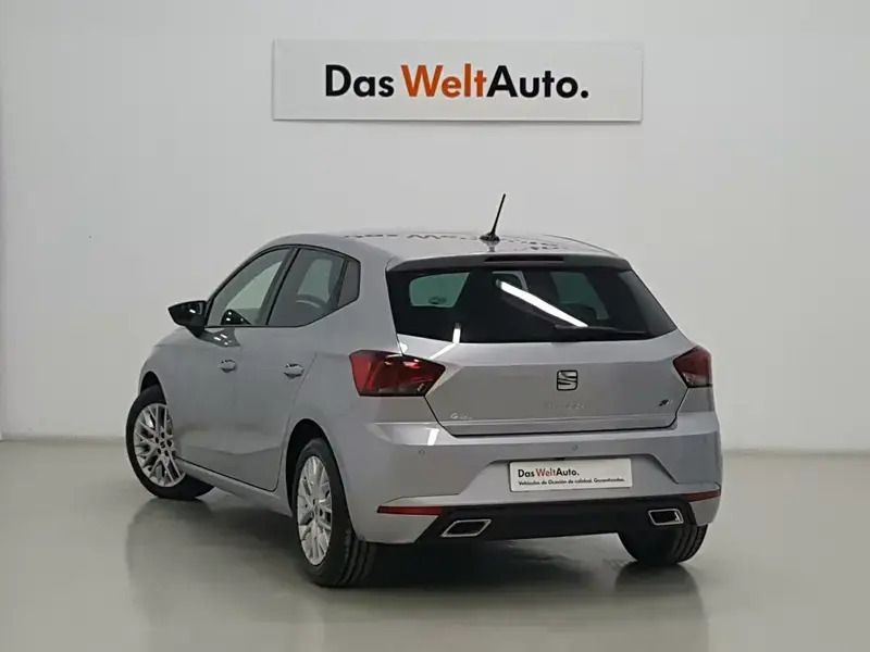 Usado Seat Ibiza FR 110 CV (80 kW) 2023 Utilitario